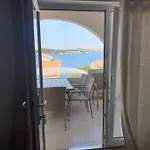 Ana, Razanj, Rogoznica, Hrvatska *