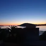Ana, Razanj, Rogoznica, Hrvatska