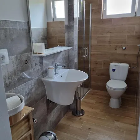 Ana, Razanj, Rogoznica, Hrvatska Apartmán *